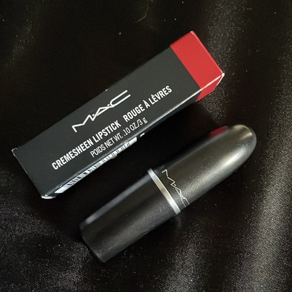 MAC Cremesheen lipstick - Sweet Sakura - Picture 3 of 7